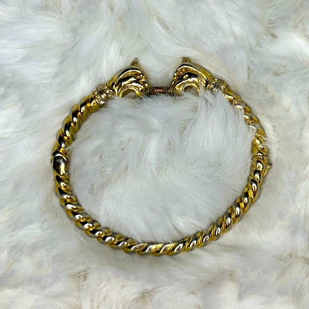 Stella & Dot Goldtone Facing Panthers Bracelet